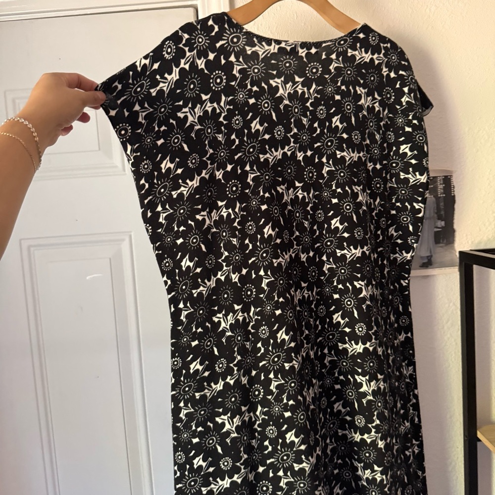 GUDRUN SJODEN black white floral organic cotton scoop crew sleeveless mini dress - Picture 5 of 7